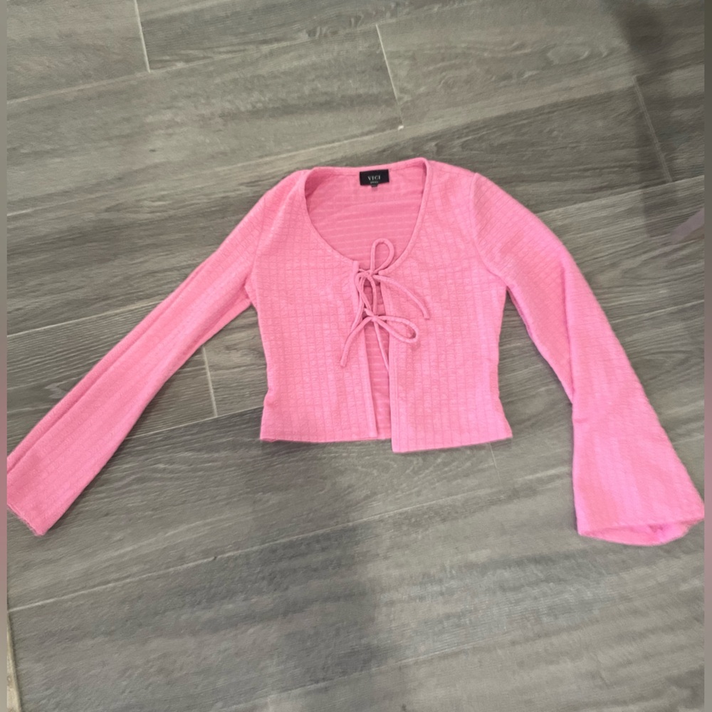 VICI Dolls hot pink top